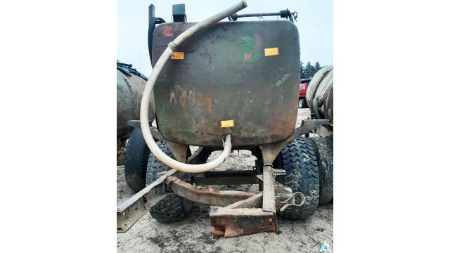 Бочка на колесах 3 куб.м., инв. №5011 (Витебская обл., Браславский р-н, аг.Друя, ул. Браславская, 62)