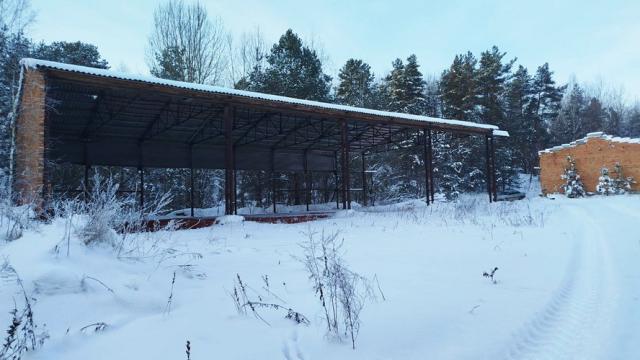 Комплекс имущества мехдвора с административным зданием общей пл. 5200,1 кв.м., благоустройством территории и прочим имуществом (Витебская обл., Браславский р-н, Друевский с/с, 32, вблизи аг.Друя)