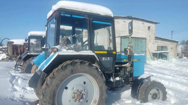 Трактор Беларус 82.1, 2008 г.в., рег. знак 22-55 ВК-2, инв. №849 (Витебская обл., Миорский р-н, Повятский с/с, д.Паташня, ул. Молодёжная, 13)
