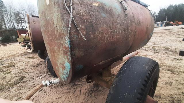 Бочка на колесах 3 куб.м., инв. №5008 (Витебская обл., Браславский р-н, аг.Друя, ул. Браславская, 62)