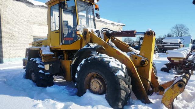 Погрузчик Амкодор 342-С-4, 2009 г.в., рег. знак 14-64 ВК-2, инв. №861 (Витебская обл., Миорский р-н, Повятский с/с, д.Паташня, ул. Молодёжная, 13)