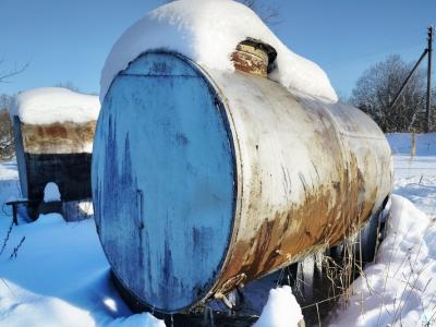 Емкость 2 куб.м., инв. №5027 (Витебская обл., Миорский р-н, Повятский с/с, д.Паташня, ул. Молодёжная, 13)