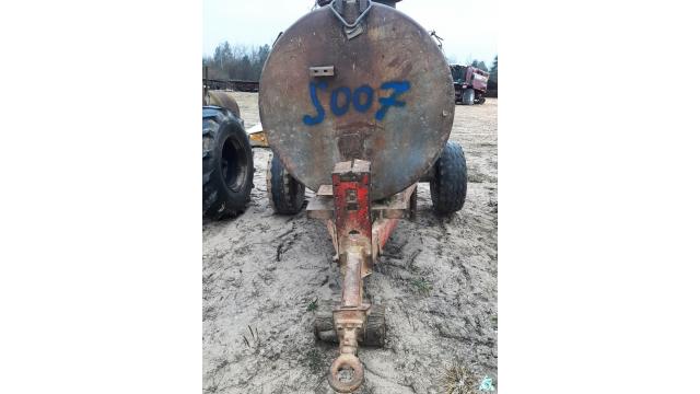 Бочка на колесах 3 куб.м., инв. №5007 (Витебская обл., Браславский р-н, аг.Друя, ул. Браславская, 62)