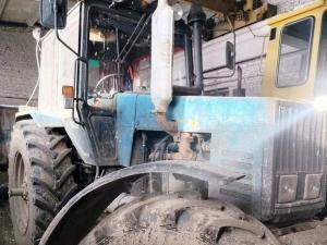 Трактор МТЗ-1221В.2, 2009 г.в., рег. знак 22-89 ВК-2, инв. №860 (Витебская обл., Миорский р-н, Повятский с/с, д.Паташня, ул. Молодёжная, 13)