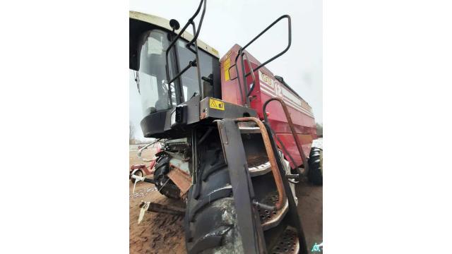 Комбайн КЗС-1218-10, 2010 г.в., рег. знак 8719 ВК-2, инв. №963 (Витебская обл., Браславский р-н, аг.Друя, ул. Браславская, 62)