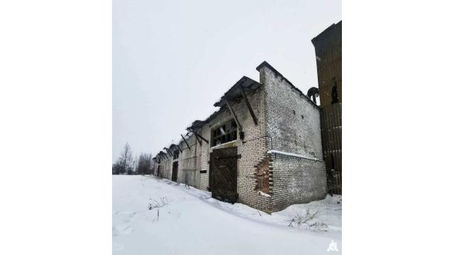 Комплекс 2 складов общей пл. 1916,5 кв.м. (Витебская обл., Глубокский р-н, Озерецкий с/с, д.Станули, ул. Мира, 34В и 34/2)