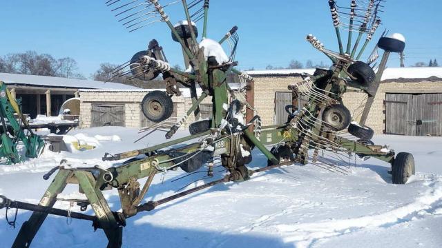 Грабли-валкообразователь ГВБ-6,2, инв. №881 (Витебская обл., Миорский р-н, Повятский с/с, д.Паташня, ул. Молодёжная, 13)