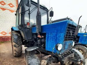 Трактор Беларус-82.1, 2001 г.в., рег. знак 4075 ВК-2, инв. №0009 (Витебская обл., Браславский р-н, аг.Друя, ул. Браславская, 62)