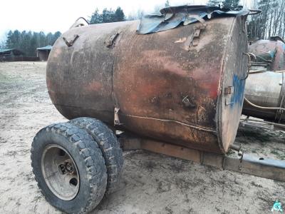 Бочка на колесах 3 куб.м., инв. №5003 (Витебская обл., Браславский р-н, аг.Друя, ул. Браславская, 62)