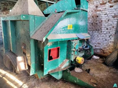 Измельчитель-раздатчик соломы ИРС-180, инв. №5020 (Витебская обл., Миорский р-н, Повятский с/с, д.Паташня, ул. Молодёжная, 13)