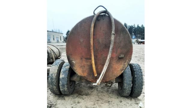 Бочка на колесах 3 куб.м., инв. №5003 (Витебская обл., Браславский р-н, аг.Друя, ул. Браславская, 62)