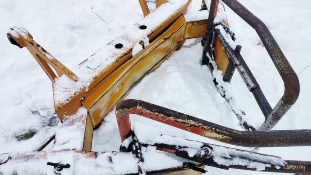 Захват для рулонов 352С 4531 000, инв. №916 (Витебская обл., Миорский р-н, Повятский с/с, д.Паташня, ул. Молодёжная, 13)