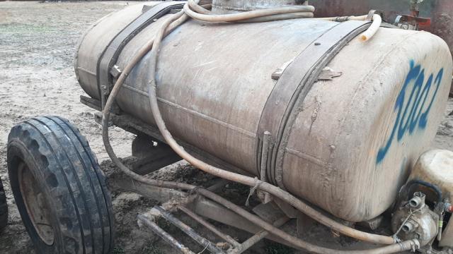 Бочка на колесах 2 куб.м., инв. №5002 (Витебская обл., Браславский р-н, аг.Друя, ул. Браславская, 62)