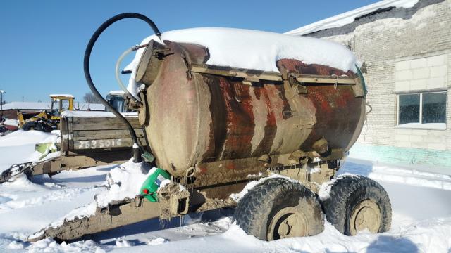 Бочка на колесах 5 куб.м., инв. №703 (Витебская обл., Миорский р-н, Повятский с/с, д.Паташня, ул. Молодёжная, 13)