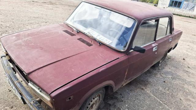 Автомобиль легковой ВАЗ-2107 (без постановки на учет), инв. №011209 (Витебская обл., Глубокский р-н, д.Озерцы, ул. Советская, 25)