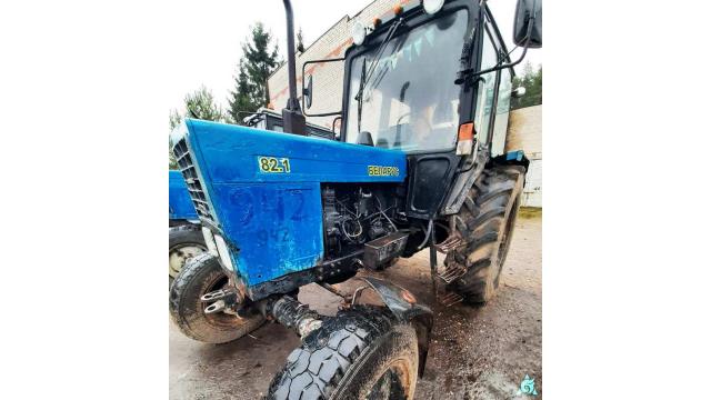 Трактор Беларус-82.1, 2009 г.в., рег. знак 0851 ВВ-2, инв. №942 (Витебская обл., Браславский р-н, аг.Друя, ул. Браславская, 62)