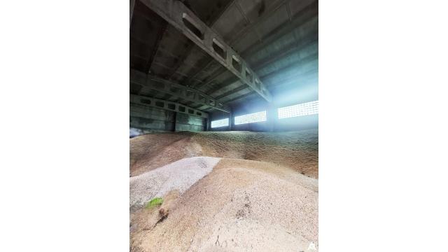 Капитальное строение с инв. №220/C-26755, здание гаража пл. 775,7 кв.м. (Витебская обл., Глубокский р-н, Плисский с/с, 62/2, вблизи аг.Гатовщина)