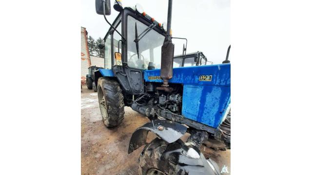 Трактор Беларус-82.1, 2009 г.в., рег. знак 0500 ВВ-2, инв. №941 (Витебская обл., Браславский р-н, аг.Друя, ул. Браславская, 62)