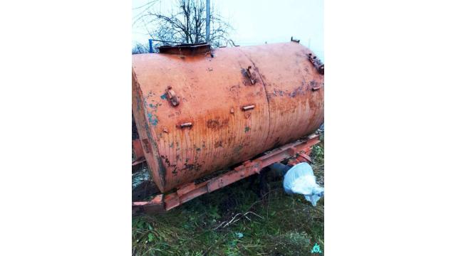 Бочка для возки воды 3 т №1 (Витебская обл., Ушачский р-н, аг.Глыбочка, ул. Центральная, 31В)