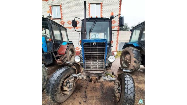 Трактор Беларус-82.1, 2000 г.в., рег. знак 7065 ВВ-2, инв. №1392 (Витебская обл., Браславский р-н, аг.Друя, ул. Браславская, 62)