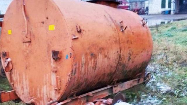 Бочка для возки воды 3 т №1 (Витебская обл., Ушачский р-н, аг.Глыбочка, ул. Центральная, 31В)