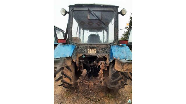 Трактор Беларус-82.1, 2000 г.в., рег. знак 7065 ВВ-2, инв. №1392 (Витебская обл., Браславский р-н, аг.Друя, ул. Браславская, 62)