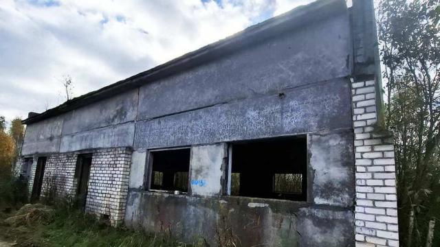 Капитальное строение с инв. №220/C-26759, здание пл. 161,2 кв.м. (Витебская обл., Глубокский р-н, Плисский с/с, 62/4, вблизи аг.Гатовщина)