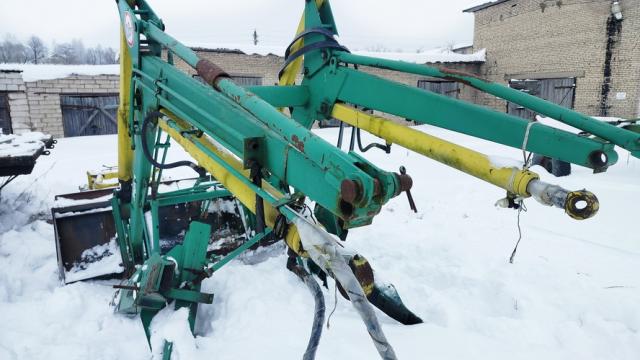 Оборудование погрузочное фронтальное ПМС-0,8, инв. №304 (Витебская обл., Миорский р-н, Повятский с/с, д.Паташня, ул. Молодёжная, 13)