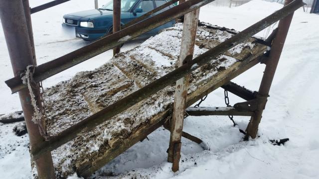 Эстакада для погрузки крупного рогатого скота, инв. №5025 (Витебская обл., Миорский р-н, Повятский с/с, д.Паташня, ул. Молодёжная, 13)