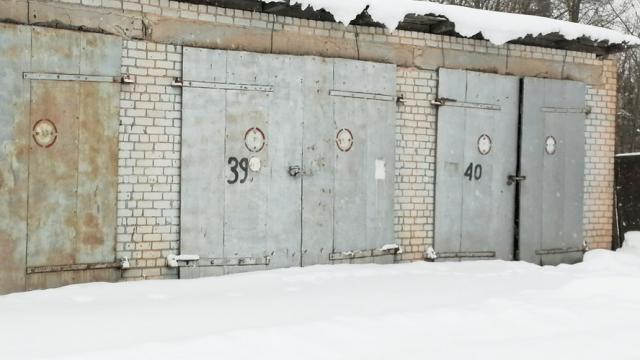 Комплекс имущества мехдвора с административным зданием общей пл. 5200,1 кв.м., благоустройством территории и прочим имуществом (Витебская обл., Браславский р-н, Друевский с/с, 32, вблизи аг.Друя)