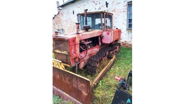 Трактор ДТ-75 РРС 2 с бульдозерной навеской, инв. №1022 (Витебская обл., Ушачский р-н, аг.Глыбочка, ул. Центральная, 31В)