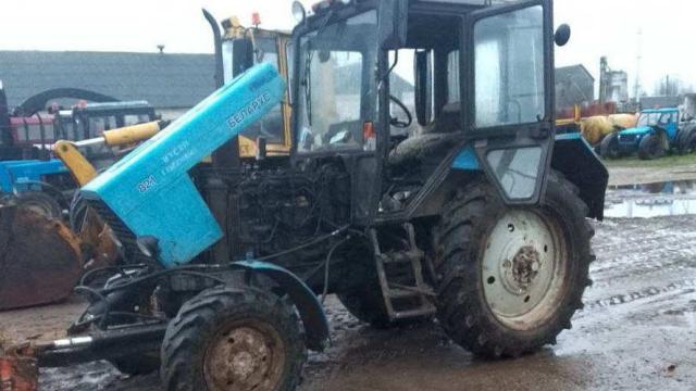 Бульдозер-экскаватор цепной универсальный ДЗ-133 ЭЦ-40, 2005 г.в., шасси: трактор Беларус 82.1, инв. №1021 (Витебская обл., Ушачский р-н, аг.Глыбочка, ул. Центральная, 31В)