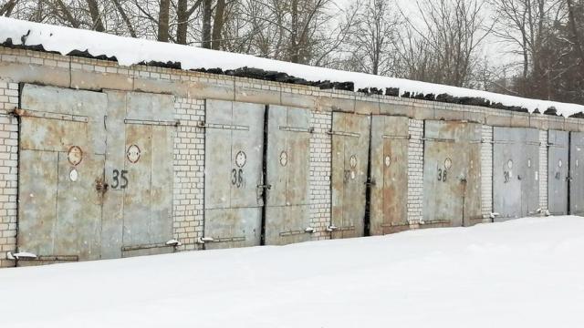 Комплекс имущества мехдвора с административным зданием общей пл. 5200,1 кв.м., благоустройством территории и прочим имуществом (Витебская обл., Браславский р-н, Друевский с/с, 32, вблизи аг.Друя)