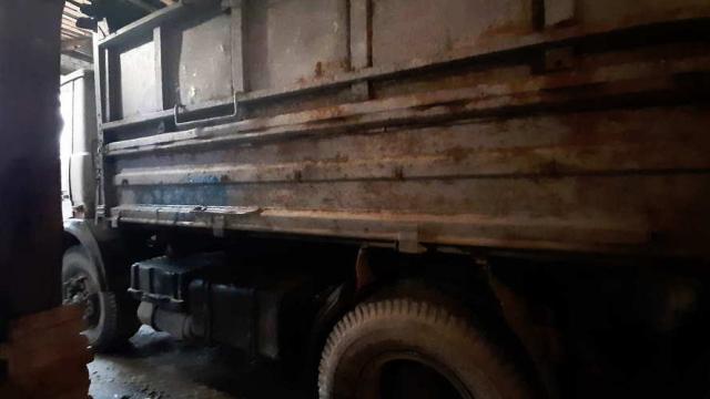 Автомобиль грузовой самосвал МАЗ 555142, 2006 г.в., рег. знак АА 4568-2, инв. №0019 (Витебская обл., Браславский р-н, аг.Друя, ул. Браславская, 62)