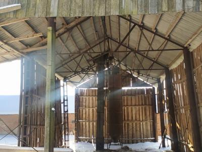 Навес, инв. №5000 (Витебская обл., Миорский р-н, Повятский с/с, д.Паташня, ул. Молодёжная, 13)