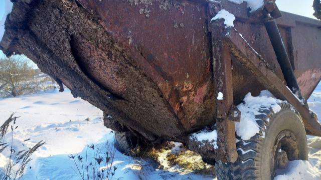 Полуприцеп самосвал ПСТ-6 (без постановки на учет), инв. №858 (Витебская обл., Миорский р-н, Повятский с/с, д.Паташня, ул. Молодёжная, 13)