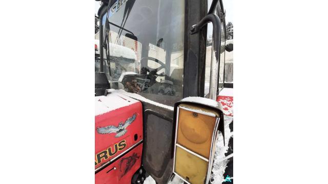 Трактор Беларус-820, 2013 г.в., рег. знак 7057 ВВ-2, инв. №1385 (Витебская обл., Браславский р-н, аг.Друя, ул. Браславская, 62)