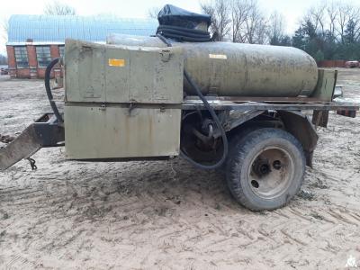 Бочка (бензовоз) на колесах 3 куб.м., инв. №09 (Витебская обл., Браславский р-н, аг.Друя, ул. Браславская, 62)