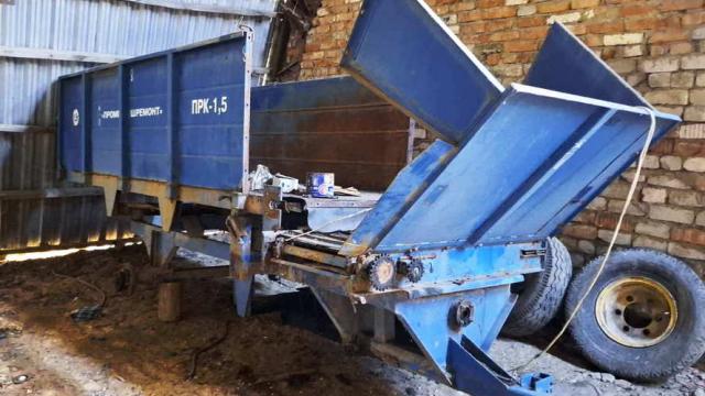 Прицеп для раздачи кормов ПРК-1,5А, 2014 г.в., инв. №010517 (Витебская обл., Глубокский р-н, д.Озерцы, ул. Советская, 25)