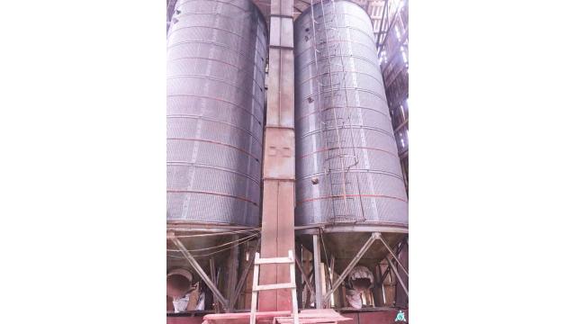 Нория зерновая, инв. №5032 (Витебская обл., Глубокский р-н, д.Озерцы, ул. Советская, 25)