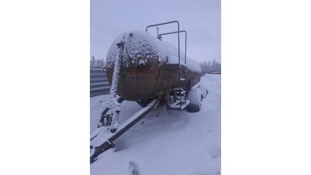Разбрасыватель МЖТ-8,0, 1991 г.в., инв. №010494 (Витебская обл., Глубокский р-н, Озерецкий с/с, д.Озерцы, ул. Советская, 25)