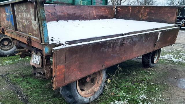 Прицеп 2ПТС-4,5, 2010 г.в., рег. знак 0866 ВВ-2, инв. №948 (Витебская обл., Браславский р-н, аг.Друя, ул. Браславская, 62)