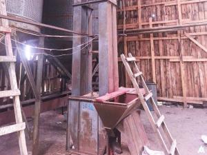 Нория зерновая, инв. №5032 (Витебская обл., Глубокский р-н, д.Озерцы, ул. Советская, 25)