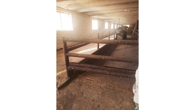 Капитальное строение с инв. №220/C-27299, склад пл. 508,5 кв.м. (Витебская обл., Глубокский р-н, Озерецкий с/с, д.Залесье, ул. Парковая, 16)