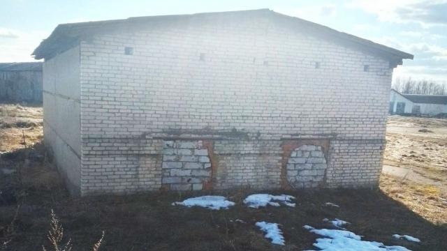 Комплекс имущества (механический зерноток, склады) в аг.Глыбочка с учетом прочего имущества (Витебская обл., Ушачский р-н, аг.Глыбочка, ул. Центральная, 31В)