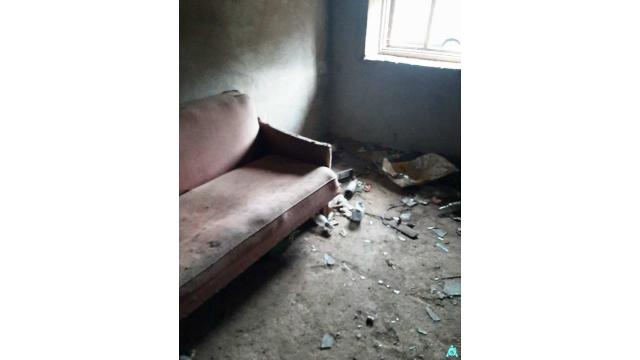 Здание нежилое пл. 155,0 кв.м., инв. №1182 (Витебская обл., Браславский р-н, Друевский с/с, аг.Друйск, ул. Центральная, 6)