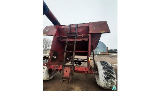 Бункер загрузчик зерна, 2019 г.в., инв. №1406 (Витебская обл., Браславский р-н, аг.Друя, ул. Браславская, 62)