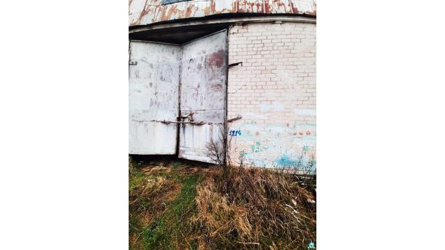 Арочник (под разборку) 792 кв.м. (44м х 18м), инв. №1114 (Витебская обл., Браславский р-н, д.Детковцы)