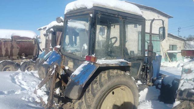 Трактор Беларус 82,1, 2009 г.в. рег. знак 12-52 ВВ-2,.инв. №886 (Витебская обл., Миорский р-н, Повятский с/с, д.Паташня, ул. Молодёжная, 13)