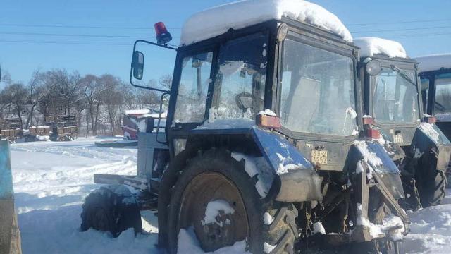 Трактор Беларус 82,1, 2009 г.в. рег. знак 12-52 ВВ-2,.инв. №886 (Витебская обл., Миорский р-н, Повятский с/с, д.Паташня, ул. Молодёжная, 13)